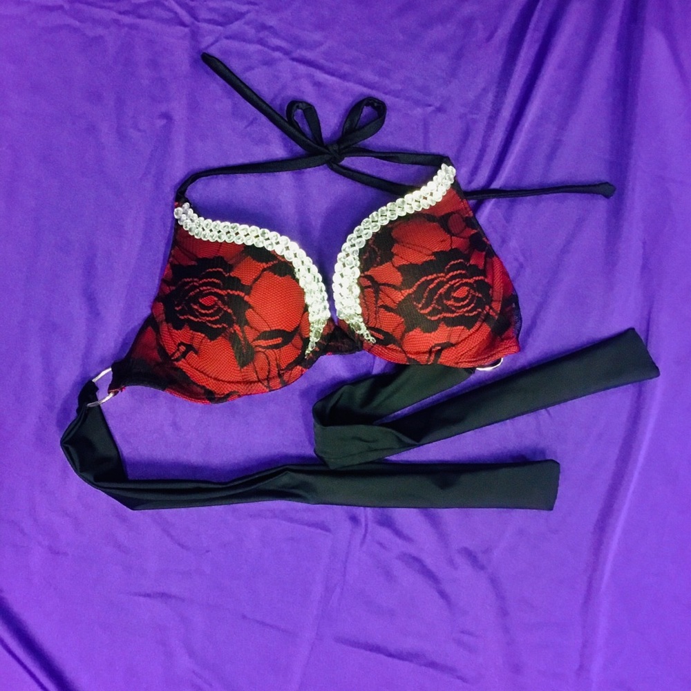 Burlesque bra